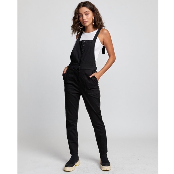 RVCA Pants - 🔥🔥RVCA - PAIGER SOLID JUMPSUIT🔥🔥